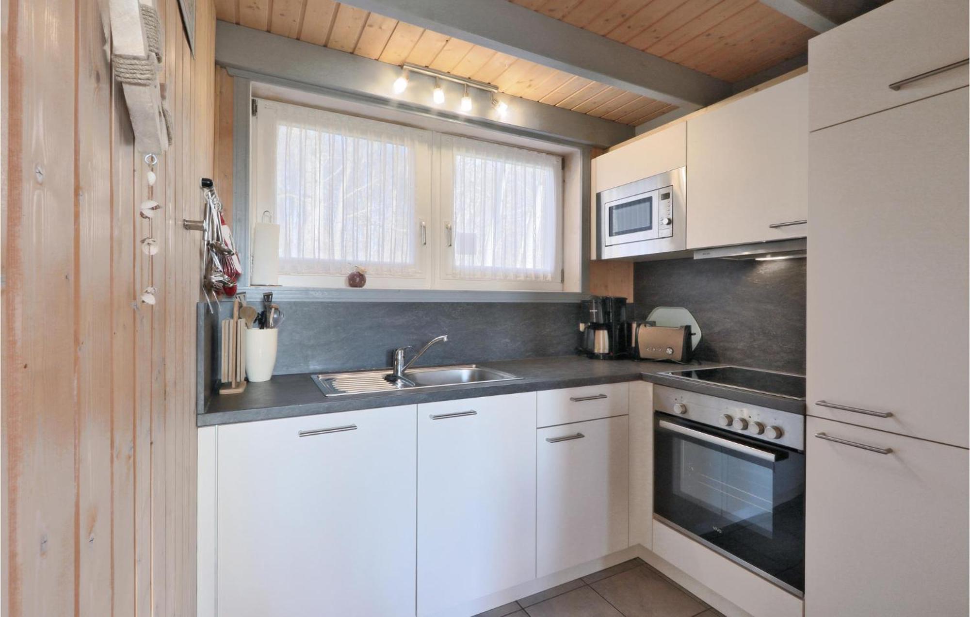 Cozy Home In Rechlin With Wifi Exterior foto